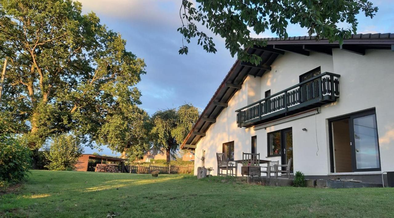 Aux Capucines Bed & Breakfast Theux Exterior photo